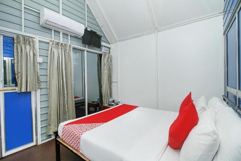 Airport A4 Transit Hub - Eco Chalets Katunayaka Ngoại thất bức ảnh